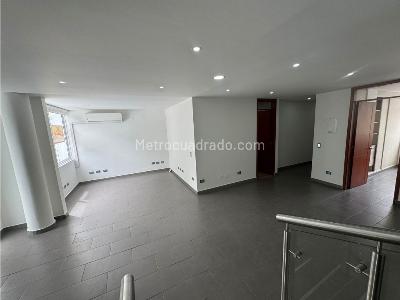 Casa de 4 alcobas en venta en Ciudad Jardin, Cali, 250 m² · foto 4 de 20