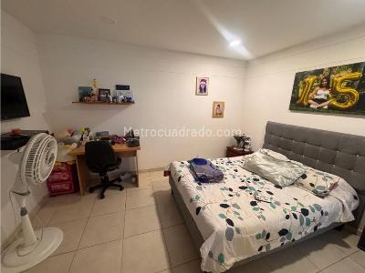 Casa de 5 alcobas en venta en Camino Real, Cali, 352 m² · foto 6 de 19