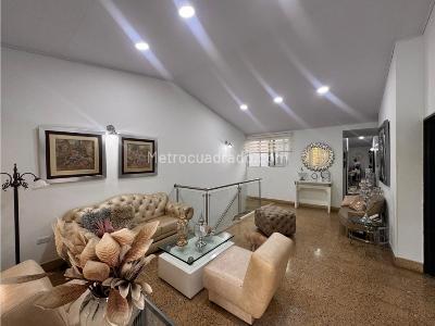 Casa de 5 alcobas en venta en Camino Real, Cali, 352 m² · foto 18 de 19