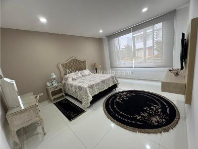 Casa de 5 alcobas en venta en Pance, Cali, 1150 m² · foto 5 de 20