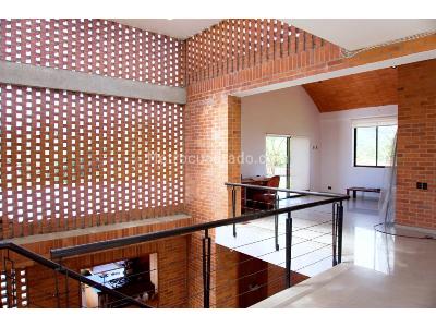 Casa de 5 alcobas en venta en Pance, Cali, 1313 m² · foto 5 de 20