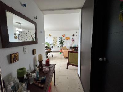 Apartamento de 4 alcobas en venta en Cañaveralejo, Cali, 105 m² · foto 2 de 20