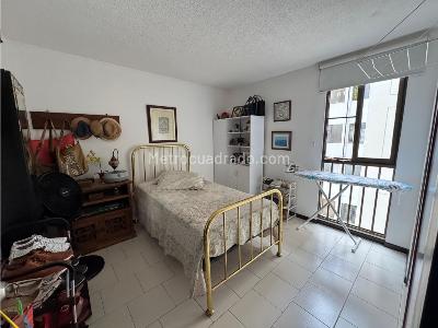 Apartamento de 4 alcobas en venta en Cañaveralejo, Cali, 105 m² · foto 17 de 20
