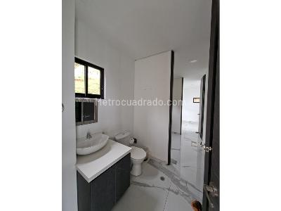 Casa de 3 alcobas en venta en Dapa, Cali · foto 4 de 16
