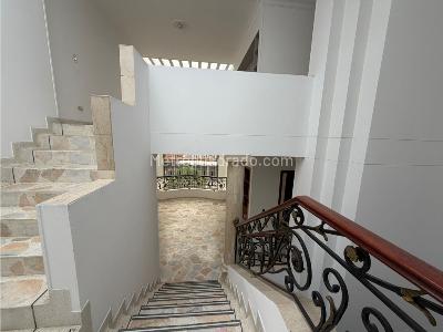 Casa de 5 alcobas en venta en El Ingenio, Cali, 450 m² · foto 3 de 20