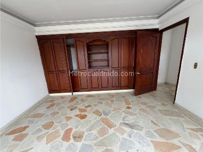 Casa de 5 alcobas en venta en El Ingenio, Cali, 450 m² · foto 8 de 20