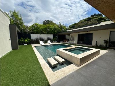Casa de 5 alcobas en venta en Pance, Cali, 1064 m² · foto 2 de 20