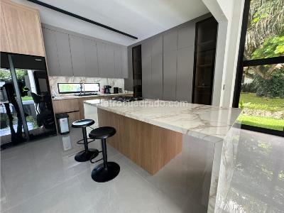 Casa de 5 alcobas en venta en Pance, Cali, 1064 m² · foto 4 de 20
