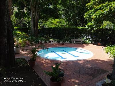 Apartamento de 4 alcobas en venta en Santa Teresita, Cali, 268 m² · foto 13 de 20