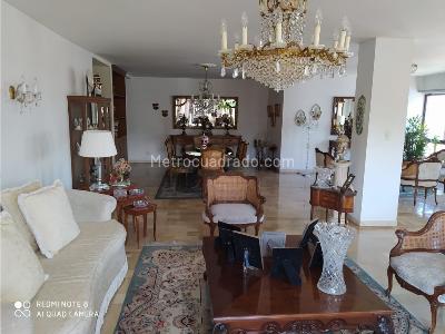 Apartamento de 4 alcobas en venta en Santa Teresita, Cali, 268 m² · foto 17 de 20