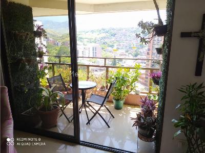 Apartamento de 4 alcobas en venta en Santa Teresita, Cali, 268 m² · foto 19 de 20