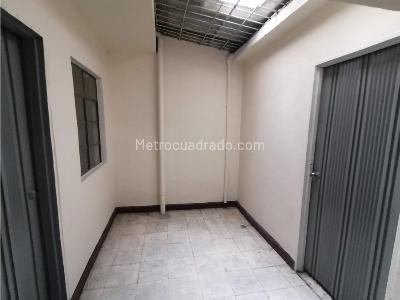 Casa de 5 alcobas en venta en Las Delicias, Cali, 240 m² · foto 11 de 15