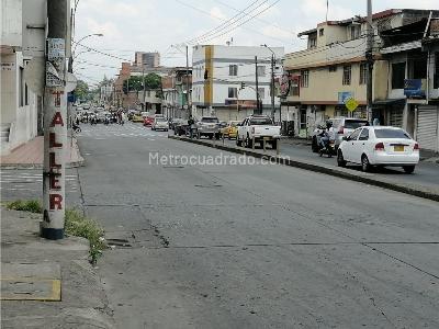 Casa de 5 alcobas en venta en Las Delicias, Cali, 240 m² · foto 14 de 15