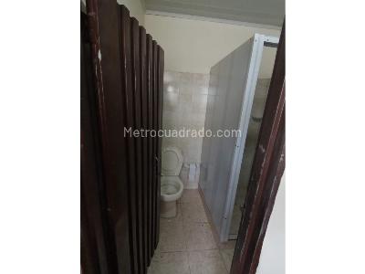 Casa de 5 alcobas en venta en Las Delicias, Cali, 240 m² · foto 4 de 15