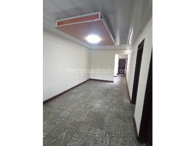 Casa de 5 alcobas en venta en Las Delicias, Cali, 240 m² · foto 5 de 15