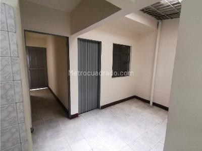 Casa de 5 alcobas en venta en Las Delicias, Cali, 240 m² · foto 8 de 15