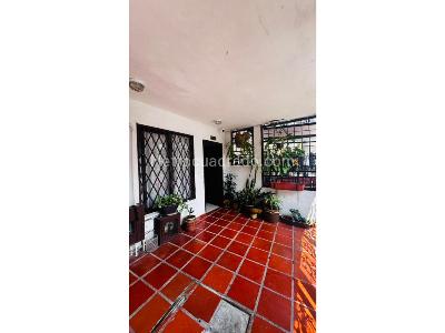 Casa de 5 alcobas en venta en Brisas De Los Andes, Cali, 250 m² · foto 3 de 20