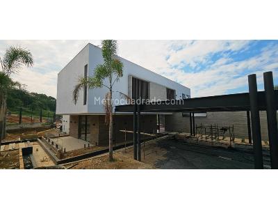 Casa de 5 alcobas en venta en Pance, Cali, 1900 m² · foto 5 de 20