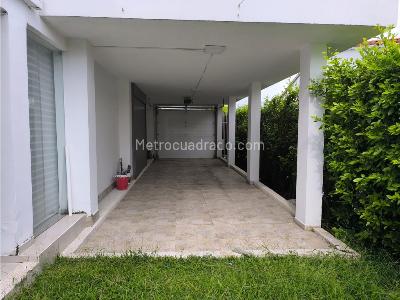Casa de 5 alcobas en venta en Ciudad Jardin, Cali, 1050 m² · foto 15 de 20