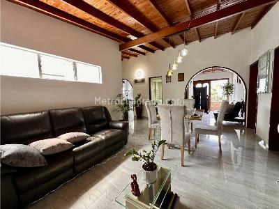Apartamento en venta en Laureles, Medellín · foto 4 de 20