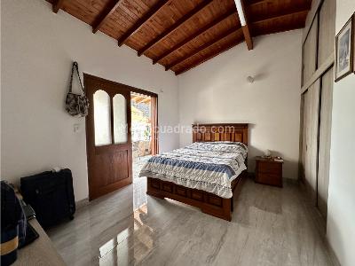 Apartamento en venta en Laureles, Medellín · foto 8 de 20