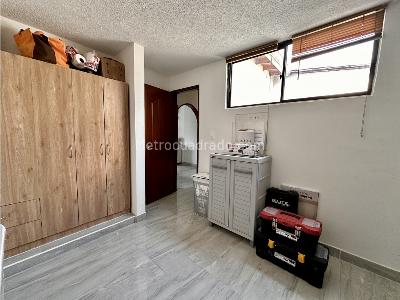 Apartamento en venta en Laureles, Medellín · foto 9 de 20