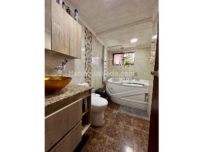 Apartamento en venta en Laureles, Medellín · foto 10 de 20