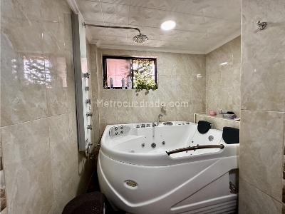 Apartamento en venta en Laureles, Medellín · foto 11 de 20