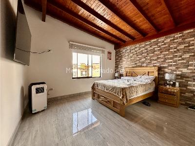 Apartamento en venta en Laureles, Medellín · foto 14 de 20