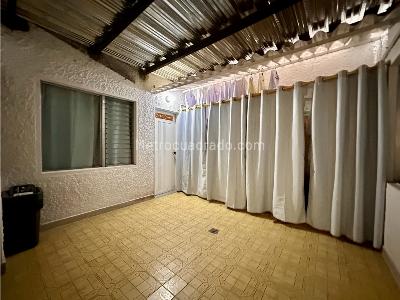Apartamento en venta en Laureles, Medellín · foto 13 de 16