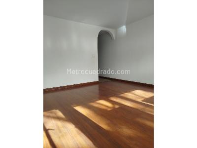 Apartamento en venta en Suba Pinar, Bogotá · foto 2 de 14