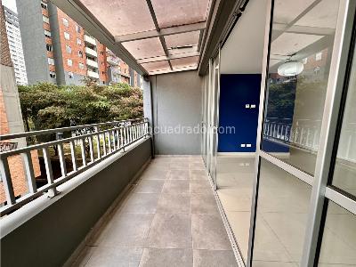 Apartamento de 3 alcobas en venta en Santa Catalina, Itagüí, 73 m² · foto 2 de 16