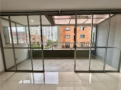 Apartamento de 3 alcobas en venta en Santa Catalina, Itagüí, 73 m² · foto 4 de 16