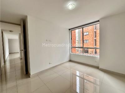 Apartamento de 3 alcobas en venta en Santa Catalina, Itagüí, 73 m² · foto 13 de 16