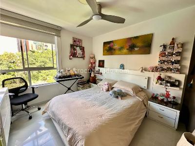 Apartamento en venta en El Poblado, Medellín · foto 18 de 20