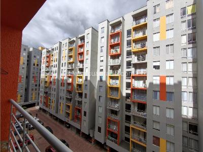 Apartamento en venta en Suba La Campiña, Bogotá · foto 2 de 12