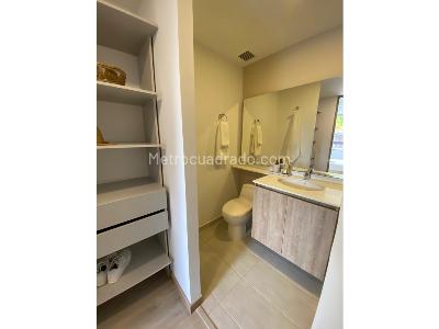 Apartamento de 3 alcobas en venta en El Carmelo, Sabaneta, 80 m² · foto 7 de 11