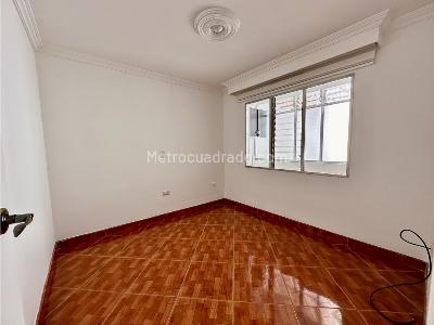 Apartamento de 3 alcobas en venta en Envigado Centro, Envigado, 130 m² · foto 19 de 20