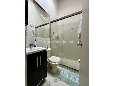 Casa de 3 alcobas en venta en Camino Verde, Envigado, 138 m² · foto 15 de 20