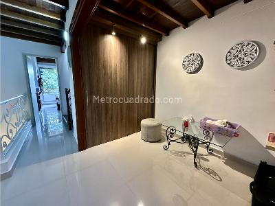 Casa de 3 alcobas en venta en Camino Verde, Envigado, 138 m² · foto 17 de 20