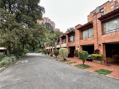 Casa de 3 alcobas en venta en Camino Verde, Envigado, 138 m² · foto 19 de 20