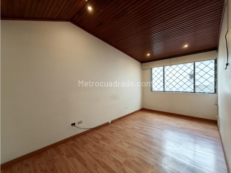 Piso – Bogotá D.C. - Más