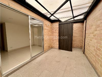 Apartamento en venta en El Carmelo, Sabaneta · foto 12 de 13
