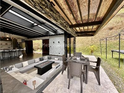 Casa de 4 alcobas en venta en Las Lomitas, Sabaneta, 1100 m² · foto 5 de 16