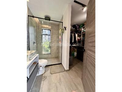 Casa de 4 alcobas en venta en Las Lomitas, Sabaneta, 1100 m² · foto 12 de 16