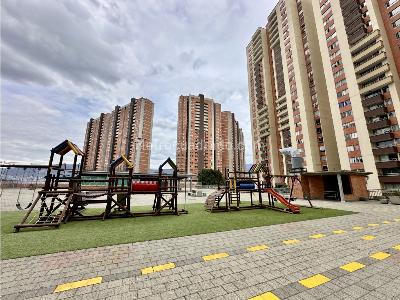 Apartamento de 3 alcobas en venta en Ditaires, Itagüí, 76 m² · foto 11 de 14