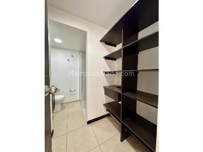 Apartamento de 3 alcobas en venta en Ditaires, Itagüí, 76 m² · foto 13 de 14