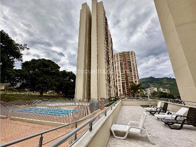 Apartamento de 3 alcobas en venta en Ditaires, Itagüí, 76 m² · foto 14 de 14