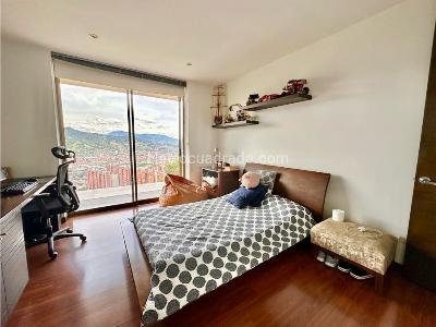 Casa de 5 alcobas en venta en Las Lomitas, Sabaneta, 570 m² · foto 20 de 20