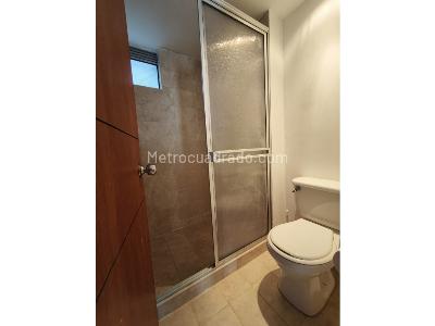 Apartamento de 2 alcobas en venta en Suba El Poa, Bogotá, 40 m² · foto 10 de 11